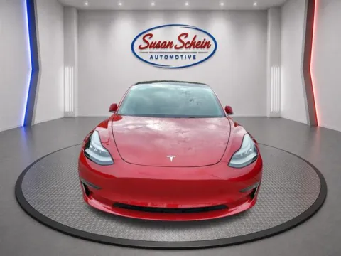 Photos of 2020 Tesla Model 3 Performance for sale in Pelham, AL at Susan Schein Automotive - Pelham