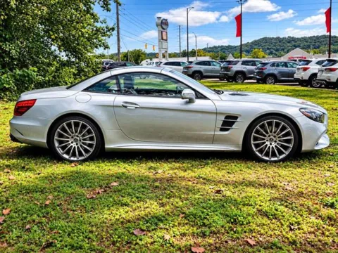 More photos of 2018 Mercedes-Benz SL 550 at Susan Schein Automotive - Pelham, AL