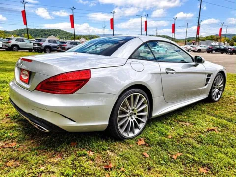 More photos of 2018 Mercedes-Benz SL 550 at Susan Schein Automotive - Pelham, AL
