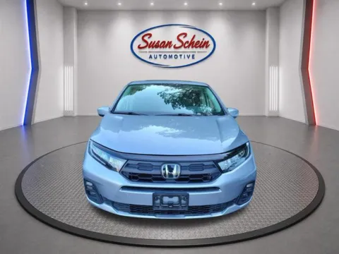 Photos of 2026 Honda Odyssey EX-L for sale in Pelham, AL at Susan Schein Automotive - Pelham