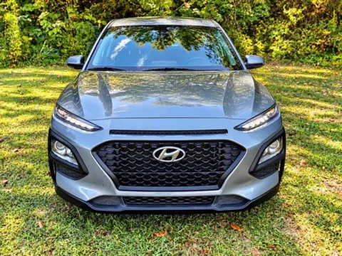 Photos of 2020 Hyundai Kona SE for sale in Pelham, AL at Susan Schein Automotive - Pelham