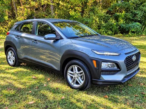 Another view of 2020 Hyundai Kona SE for sale in Pelham, AL at Susan Schein Automotive - Pelham