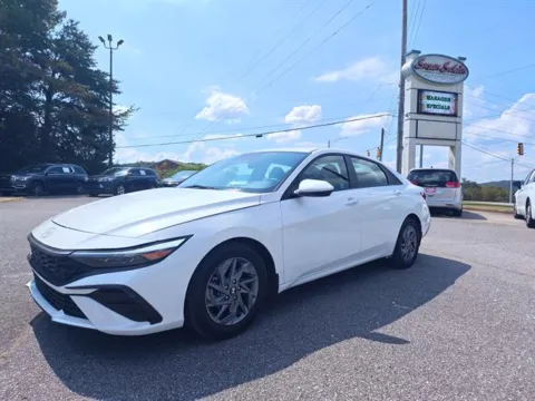 White 2024 Hyundai Elantra SEL for sale in Pelham, AL