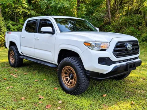 Another view of 2019 Toyota Tacoma SR V6 for sale in Pelham, AL at Susan Schein Automotive - Pelham