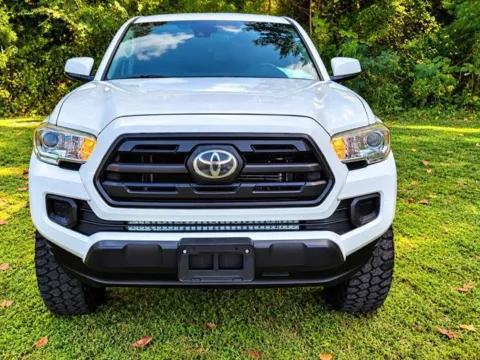 Photos of 2019 Toyota Tacoma SR V6 for sale in Pelham, AL at Susan Schein Automotive - Pelham