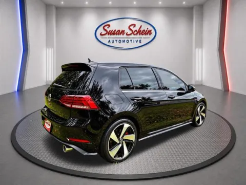 More photos of 2019 Volkswagen Golf GTI SE at Susan Schein Automotive - Pelham, AL