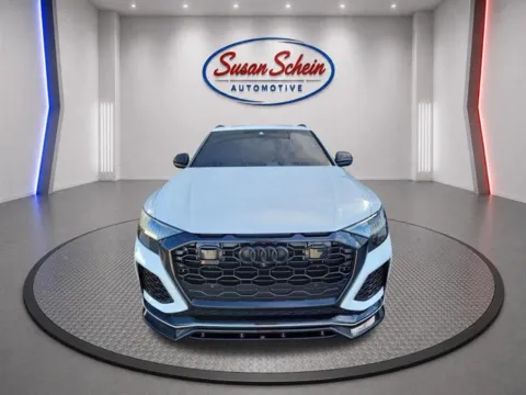 Photos of 2023 Audi RS Q8 4.0T quattro for sale in Pelham, AL at Susan Schein Automotive - Pelham