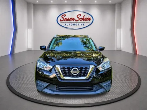 Photos of 2019 Nissan Kicks S for sale in Pelham, AL at Susan Schein Automotive - Pelham