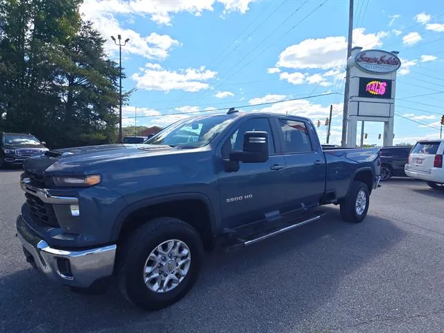 2025 Chevrolet Silverado 3500HD LT