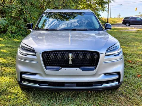 Photos of 2023 Lincoln Aviator Standard for sale in Pelham, AL at Susan Schein Automotive - Pelham