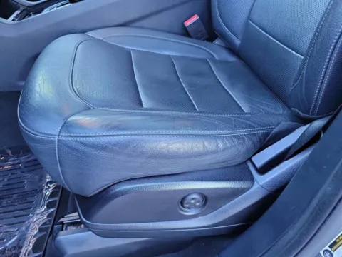 More photos of 2016 Mercedes-Benz GLE 450 AMG at Susan Schein Automotive - Pelham, AL