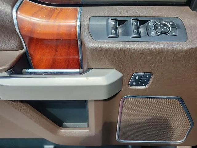 2015 Ford F-150 King Ranch - Photo 6