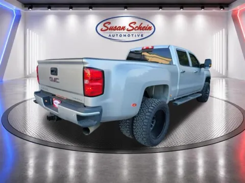 More photos of 2019 GMC Sierra 3500 HD Denali at Susan Schein Automotive - Pelham, AL