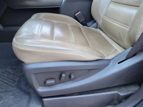 More photos of 2019 GMC Sierra 3500HD Denali at Susan Schein Automotive - Pelham, AL