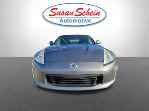 Photos of 2014 Nissan 370Z Roadster for sale in Pelham, AL at Susan Schein Automotive - Pelham