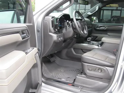 More photos of 2023 Chevrolet Silverado 1500 ZR2 at Susan Schein Automotive - Pelham, AL