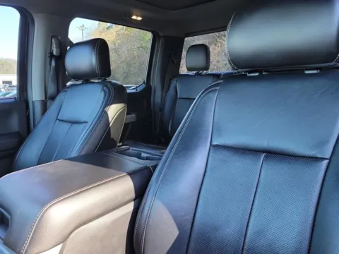 More photos of 2020 Ford Super Duty F-250 SRW Lariat at Susan Schein Automotive - Pelham, AL