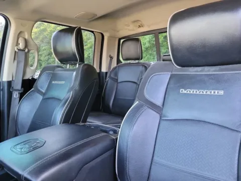 More photos of 2019 Ram 2500 Laramie at Susan Schein Automotive - Pelham, AL