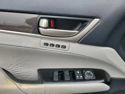 More photos of 2013 Lexus GS 350 at Susan Schein Automotive - Pelham, AL