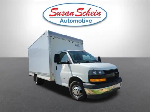 Another view of 2019 Chevrolet Express Commercial Cutaway 3500 for sale in Pelham, AL at Susan Schein Automotive - Pelham