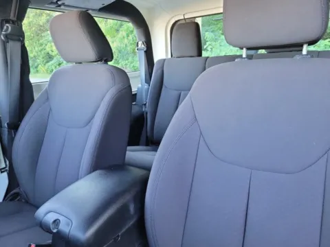 More photos of 2015 Jeep Wrangler at Susan Schein Automotive - Pelham, AL