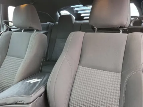 More photos of 2018 Dodge Challenger SXT at Susan Schein Automotive - Pelham, AL