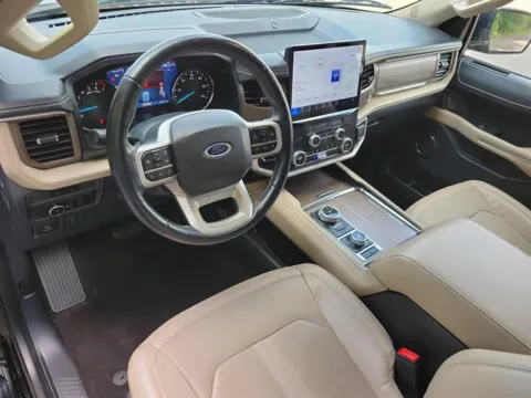 Photos of 2023 Ford Expedition Limited for sale in Pelham, AL at Susan Schein Automotive - Pelham
