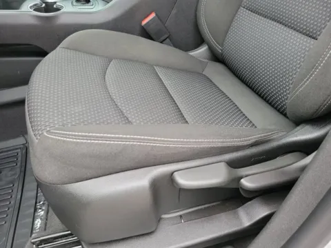 More photos of 2024 GMC Terrain SLE at Susan Schein Automotive - Pelham, AL