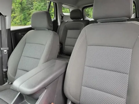 More photos of 2024 GMC Terrain SLE at Susan Schein Automotive - Pelham, AL