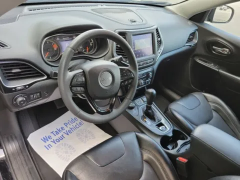 Photos of 2023 Jeep Cherokee Altitude Lux for sale in Pelham, AL at Susan Schein Automotive - Pelham