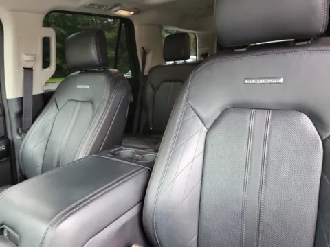 More photos of 2018 Ford Expedition Platinum at Susan Schein Automotive - Pelham, AL