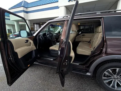 More photos of 2017 Nissan Armada SL at Susan Schein Automotive - Pelham, AL