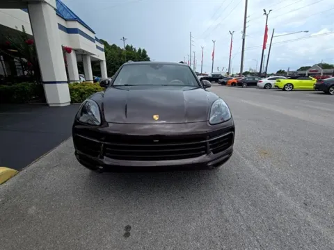 Photos of 2019 Porsche Cayenne for sale in Pelham, AL at Susan Schein Automotive - Pelham