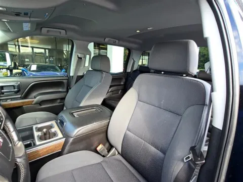 More photos of 2018 GMC Sierra 2500HD Denali at Susan Schein Automotive - Pelham, AL