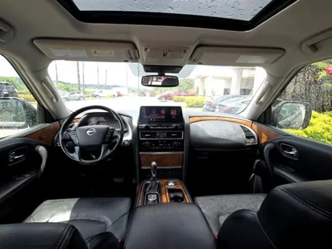 More photos of 2021 Nissan Armada SL at Susan Schein Automotive - Pelham, AL