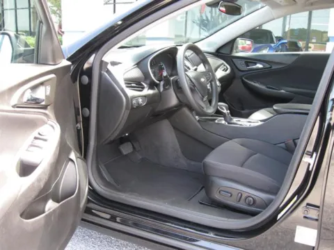 More photos of 2024 Chevrolet Malibu LT at Susan Schein Automotive - Pelham, AL