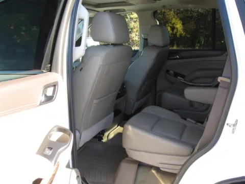 More photos of 2018 GMC Yukon SLT at Susan Schein Automotive - Pelham, AL