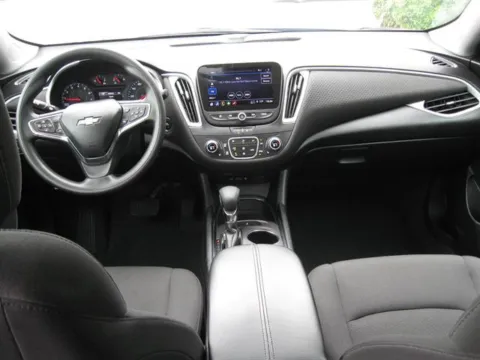 More photos of 2023 Chevrolet Malibu LT at Susan Schein Automotive - Pelham, AL