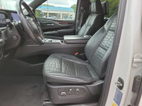Another view of 2021 Cadillac Escalade ESV Sport Platinum for sale in Pelham, AL at Susan Schein Automotive - Pelham