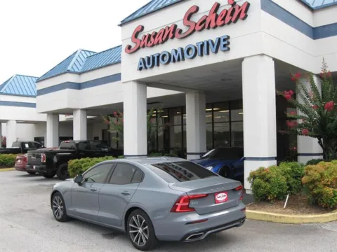 Another view of 2022 Volvo S60 B5 Momentum for sale in Pelham, AL at Susan Schein Automotive - Pelham