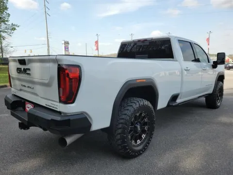 More photos of 2020 GMC Sierra 3500 HD Denali at Susan Schein Automotive - Pelham, AL