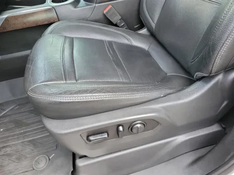 More photos of 2020 GMC Sierra 3500HD Denali at Susan Schein Automotive - Pelham, AL