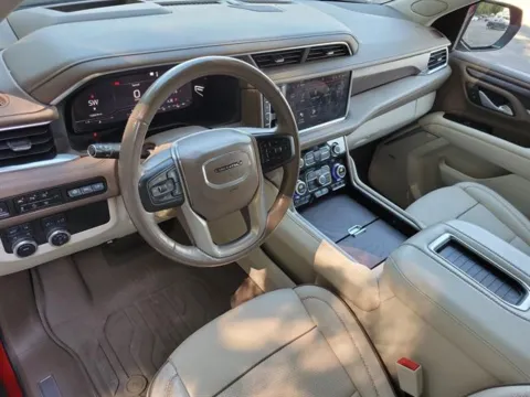 Photos of 2022 GMC Yukon XL Denali for sale in Pelham, AL at Susan Schein Automotive - Pelham