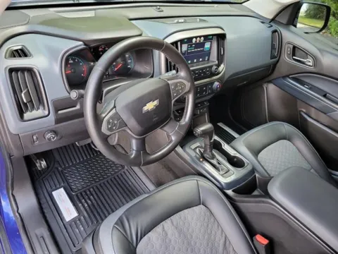 Photos of 2015 Chevrolet Colorado Z71 for sale in Pelham, AL at Susan Schein Automotive - Pelham