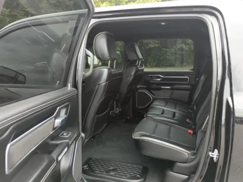 More photos of 2022 Ram 1500 Laramie at Susan Schein Automotive - Pelham, AL