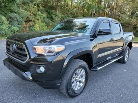 Black 2019 Toyota Tacoma SR5 V6 for sale in Pelham, AL
