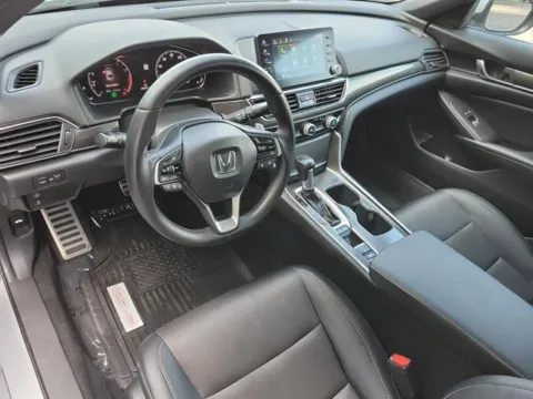 Photos of 2019 Honda Accord Sedan Sport for sale in Pelham, AL at Susan Schein Automotive - Pelham