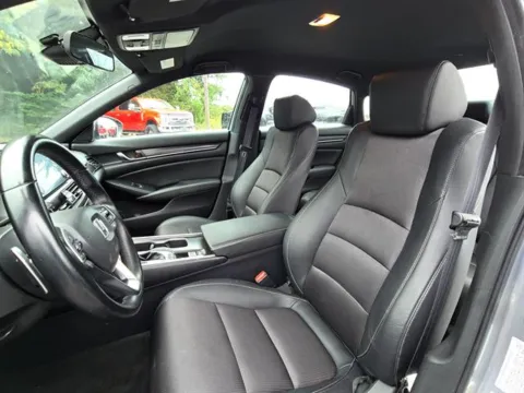 More photos of 2019 Honda Accord Sedan Sport at Susan Schein Automotive - Pelham, AL