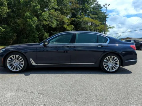 Photos of 2019 BMW 750i xDrive for sale in Pelham, AL at Susan Schein Automotive - Pelham