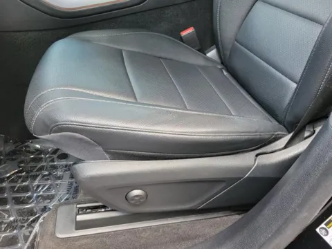 More photos of 2020 Mercedes-Benz GLE 350 at Susan Schein Automotive - Pelham, AL